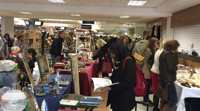 The Best Antique Market in London:  Kempton Park